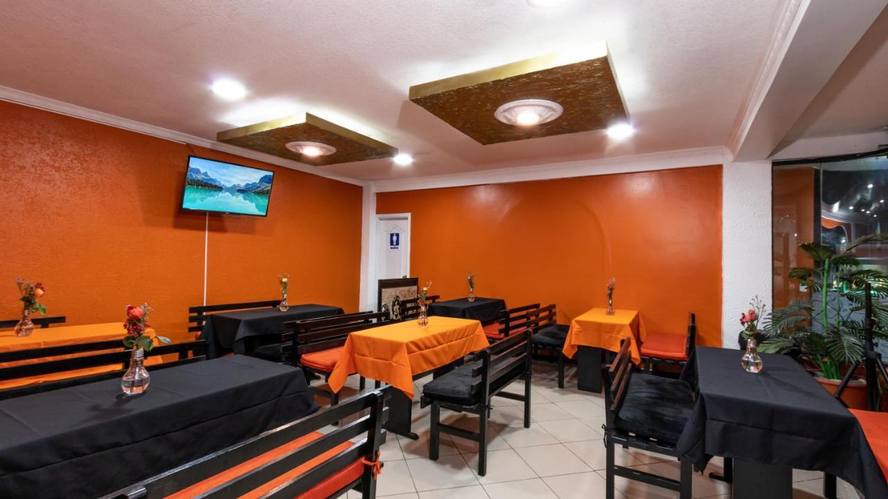 Hotel Miraflores Ibarra Exterior foto